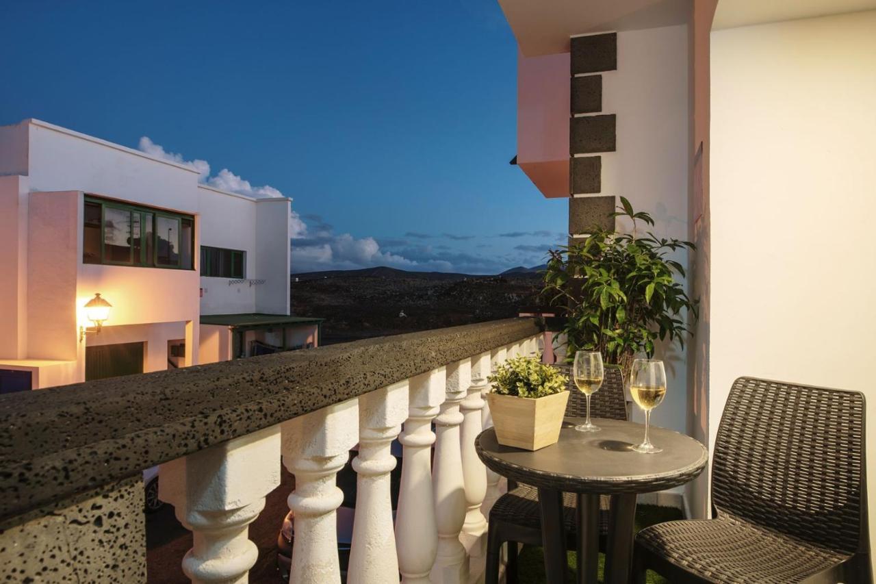 La Santa Apartment Bagian luar foto
